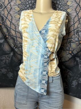 Sleeveless Wrap-Style Top in Light Blue and Beige